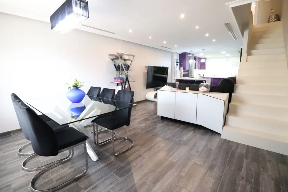 Adosado 3 habitaciones 241m² en venta - Comunidad valenciana