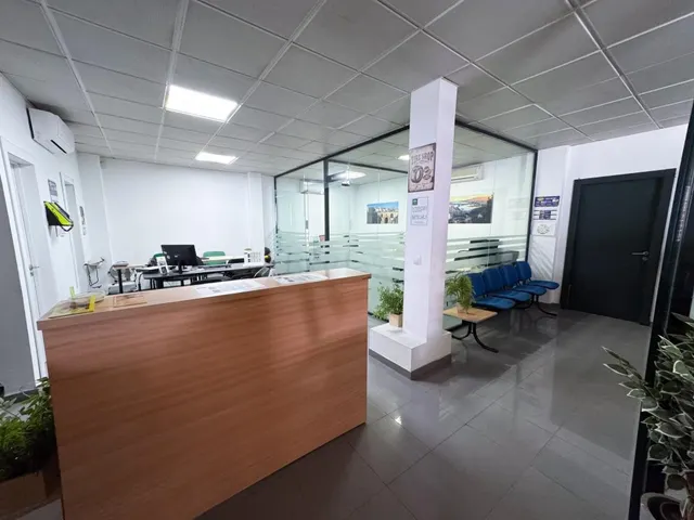 Se alquila en EXCLUSIVA nave rent a car en funcionamiento con taller, lavadero automático y plazas de garaje — Junto al Aeropuerto de Málaga — 11