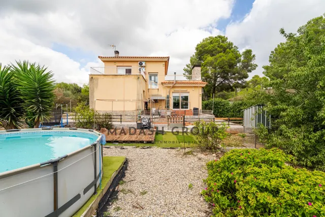 Casa con jardín, porche y terrazas solárium en Mas del Plata, Cabra del Camp — 48