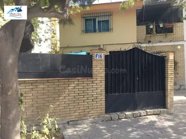 Venta casa en Sevilla — 2