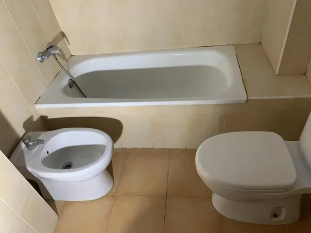 PISO CON GARAJE Y TRASTERO EN CIJUELA!! — 8