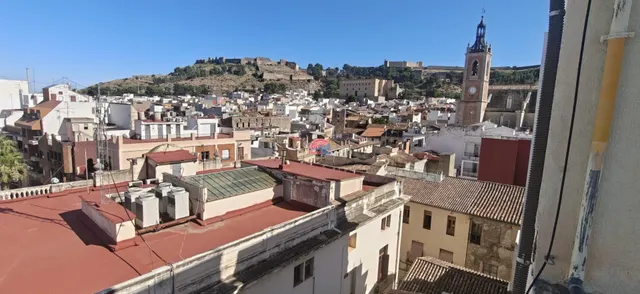 Ático en venta con impresionantes vistas y garaje cerrado - 