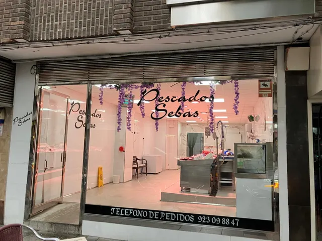 FANTÁSTICO LOCAL COMERCIAL EN MARIA AUXILIADORA JUNTO AVENIDA PORTUGAL — 3