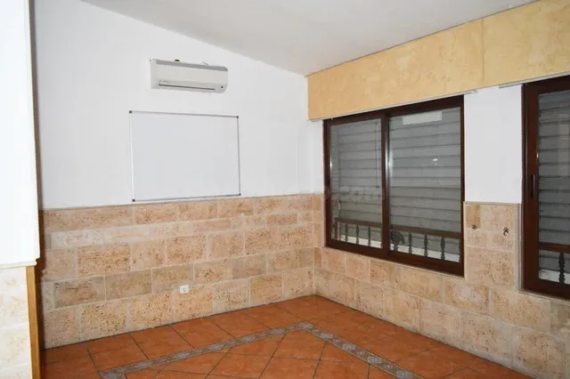 GRAN LOCAL COMERCIAL EN CANCELADA, ESTEPONA - foto 5