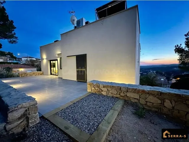 VAMOS A CONSTRUIR UNA IMPRESIONANTE CASA DE OBRA NUEVA CON V - foto 5