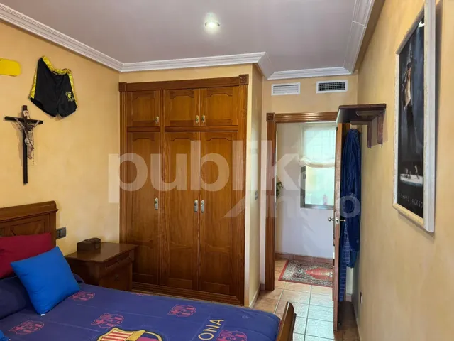 Casa 4 habitaciones 439m² en venta - CENTRO — 29