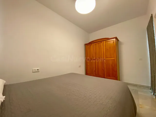 Apartamento reformado de 1 dormitorio en zona Las Palmeras — 12