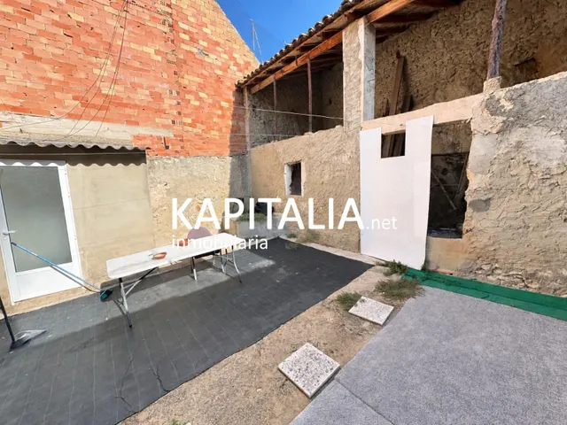 CASA A LA VENTA EN LA LLOSA DE RANES — 8