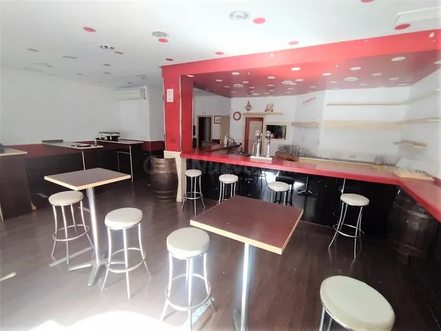 BAR PARA ALQUILER EN PLENO CENTRO!!! - foto 4