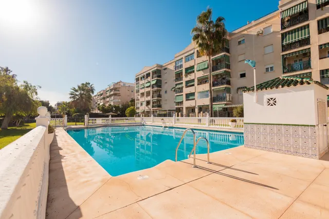 EXCLUSIVO ÁTICO EN PUERTA BLANCA - MÁLAGA — 48