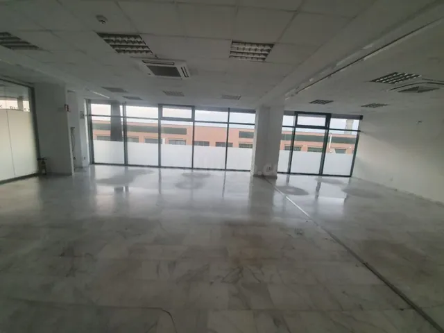 OFICINA DISPONIBLE ZONA SANTA JUSTA-AEROPUERTO - foto 3