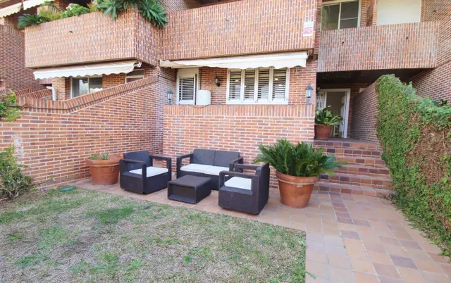 Exclusivo adosado en vistahermosa, Alicante — 439 m2 y dos grandes terrazas — 11