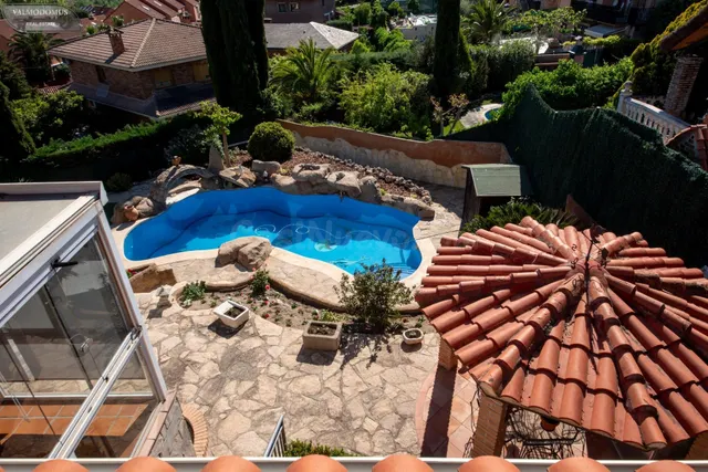 Exclusiva vivienda independiente con espectacular piscina de - foto 2