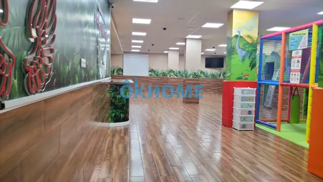 Local comercial en alquiler en el Barrio del Cristo - foto 3