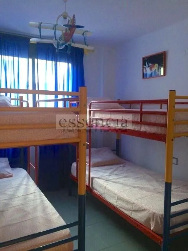 APARTAMENTO EN 1ERA. LINEA CON 110 M2 TERRAZA  EN  PLANTA BAJA . GARAJE, PISCINA COMUNITARIA Y TENIS — 22