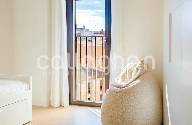 Obra nueva a estrenar, completamente amueblada y equipada, con una espectacular terraza privada de 100 m2 en pleno centro de Valencia. — 33