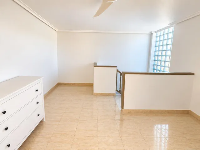Vivienda con amplio solárium privado en Zeniamar VI – Orihuela Costa — 24