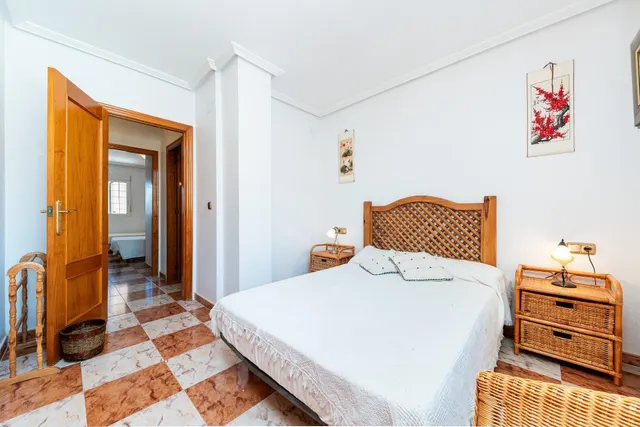 Gran apartamento en orihuela costa: 2 hab, 1 baño — 10