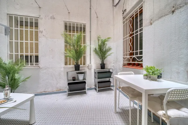 Planta baja 2 habitaciones 52m² en venta - Argüelles - foto 2