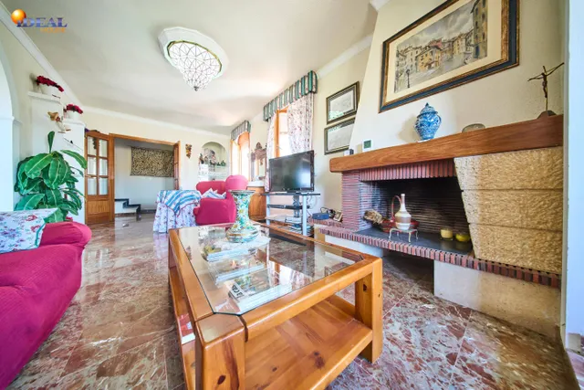 Impresionante chalet de 4 habitaciones con piscina de 86 m3 totalmente despejada — 40