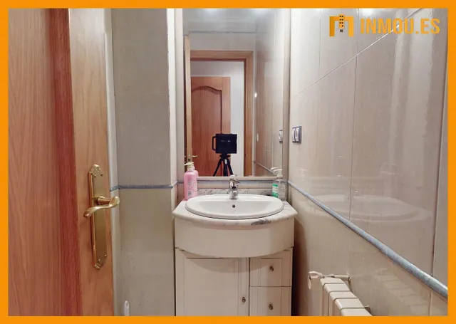 SE VENDE PISO EN CALLE SAINZA, OURENSE — 17