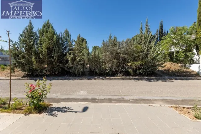 SOLAR EN URBANIZACION PARQUE DEL CUBILLAS (ALBOLOTE) - foto 4
