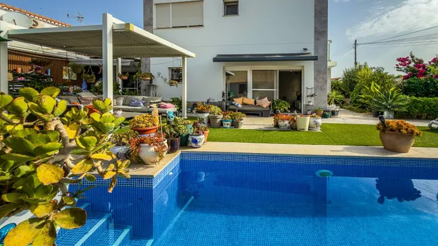 Villa 2 habitaciones 130m² en venta - Centro — 48