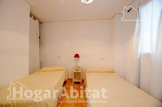 AMPLIA CASA  REFORMADA ESQUNERA CON TERRAZA Y BARBACOA — 23