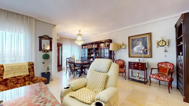 IMPRESIONANTE VIVIENDA EXTERIOR EN PLENA PLAZA DE COSTASOL - foto 2