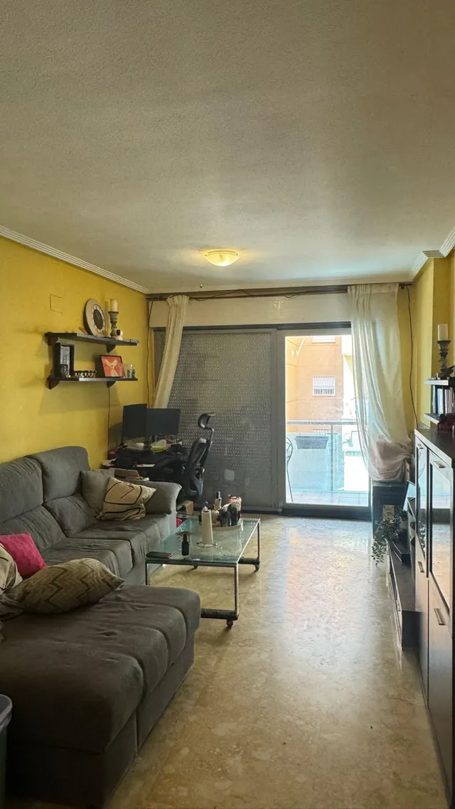 Amplio piso de 99 m2 en edificio con conserje y piscina — 9