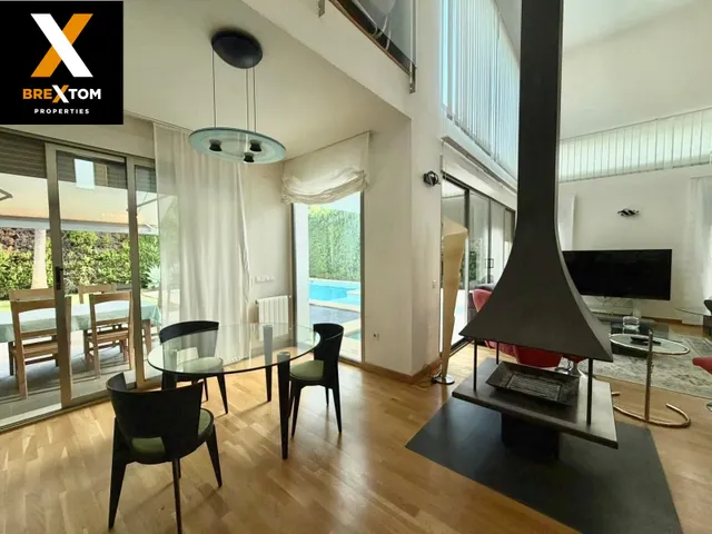 ESPECTACULAR CHALET EN LA ALCAYNA JUNTO AL COLEGIO SAN JORGE — 17