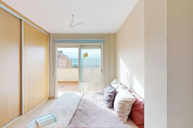 Un ático para estrenar. Una terraza para disfrutar. Una vida por comenzar. — 39