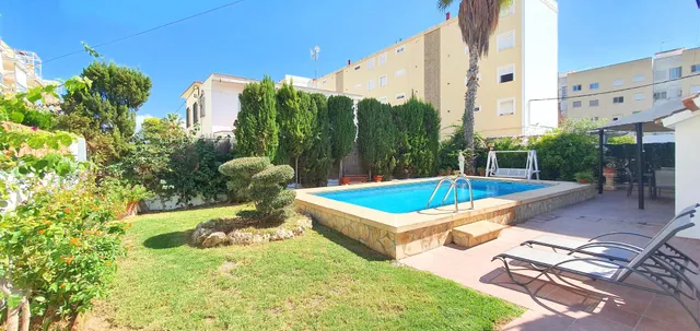 TCH48  PRIMERA LÍNEA DE PLAYA - PISCINA — 16