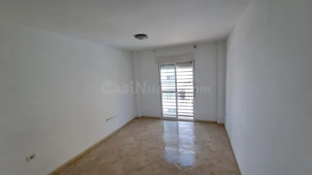 Venta de Vivienda en Lepe, Huelva. Activo en Oferta Flash ha - foto 2