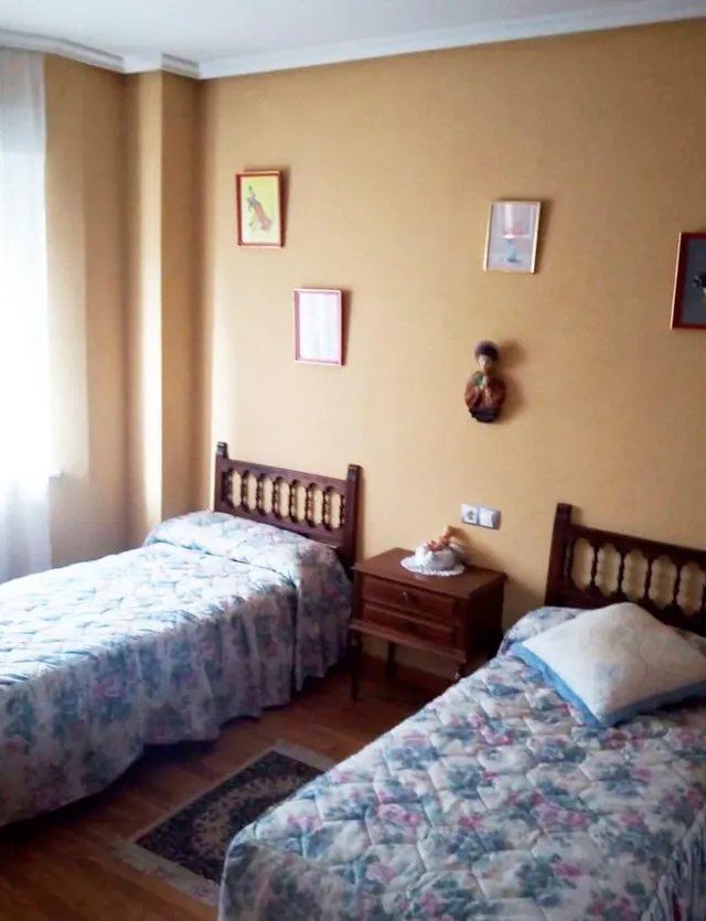 Urbis te ofrece un espectacular chalet adosado en venta en la urbanización Peñasolana 2, Carrascal de Barregas, Salamanca. — 13