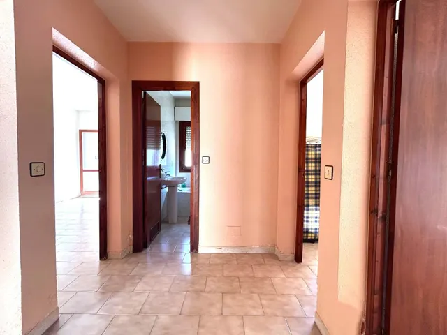 Amplio Dúplex en Adra con Parking y Buen Estado — 7