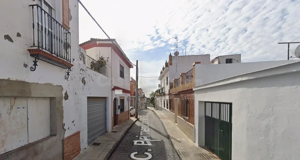 CASA EN VALENCINA DE LA CONCEPCION
