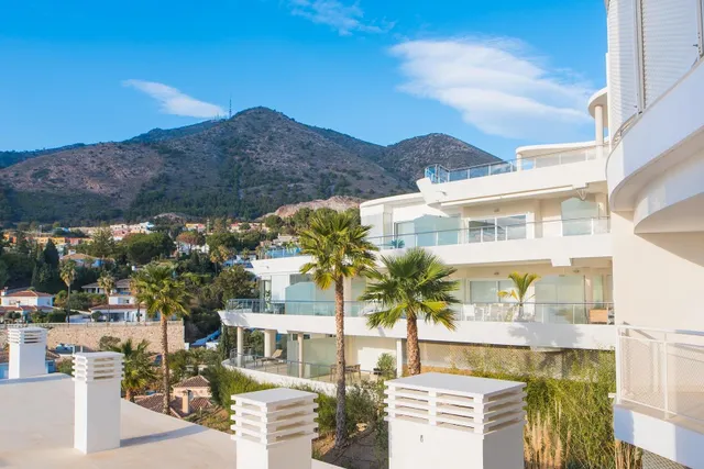 LLAVE EN MANO. ÁTICO MARIPOSA CON ENORME TERRAZA, ORIENTACIÓN SUROESTE Y VISTAS PANORÁMICAS AL MAR — 44