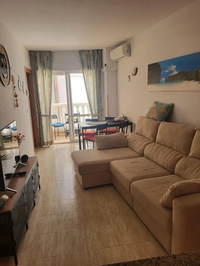 Se vende buen apartamento de 3 dormitorios con garaje y piscina — 18
