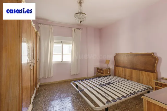 Piso para reformar junto a Avenida Dílar — 4