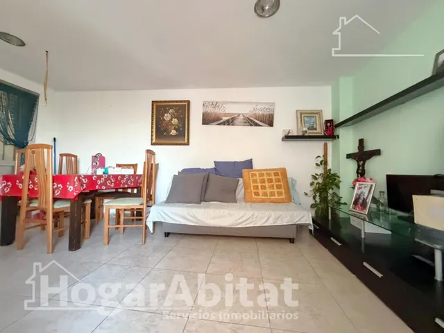 Amplia casa con terraza y garaje cerca de la playa de Sagunto — 11