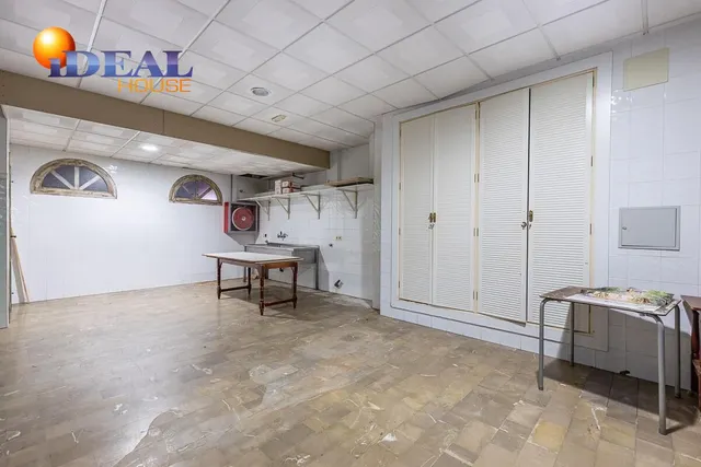 EN VENTA HOTEL Y RESTAURANTE LOS PINILLOS — 33