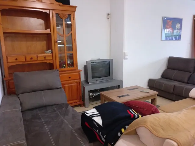 LOCAL COMPUESTO POR P. BAJA Y P. ALTILLO CON ACCESO INDEPENDIENTE (CAN ORIAC - SABADELL) — 16