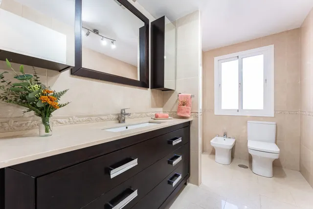 CHALET INDEPENDIENTE DE UNA SOLA PLANTA CON PISCINA — 41