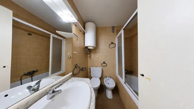 Chalet pareado en venta. — 22