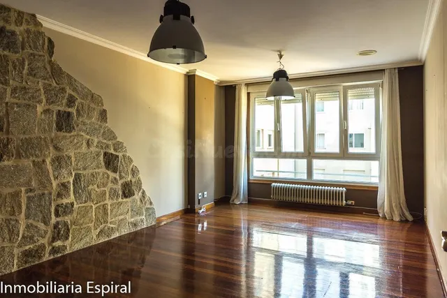 ¡Tu nuevo apartamento en el corazón de Pontevedra! ✨