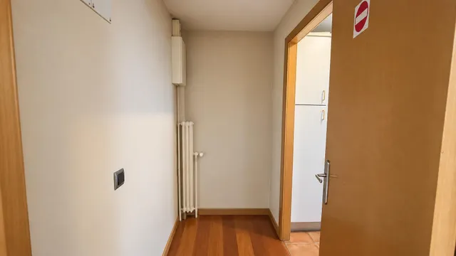 ¡INVERSORES! VENTA DE DOS PISOS UNIDOS A REFORMAR DE 3 DORMITORIOS Y 2 BAÑOS CADA UNO MUY CERCA DEL RETIRO — 16