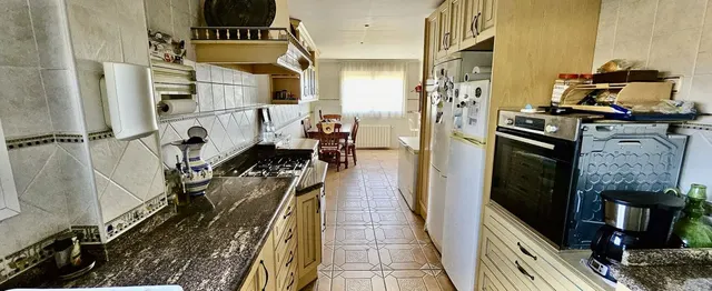 Chalet 6 habitaciones 420m² en venta - Centro — 41