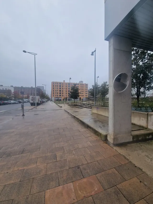 VENTA PLAZA GARAJE MARITURRI - CALLE OYON JUNTO PLAZA PORTIC - foto 3