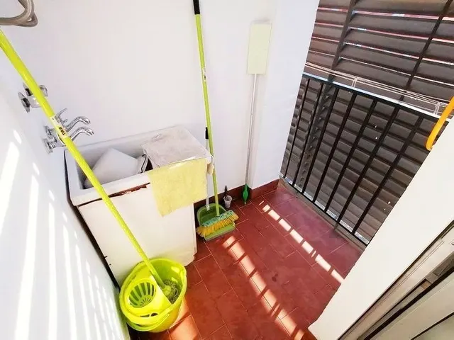 Piso de 4 Dormitorio y 2 Baños - Garaje coche y moto Opcional — 28